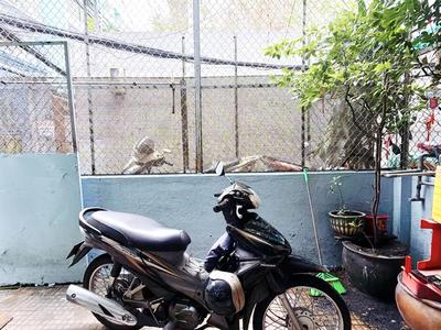 Bán căn góc 2 mt- cách 10m ra đ.xe tải tôn thất thuyết- ngang lớn 4.5m2- 45m2 chào chỉ 6t- gần đại 0