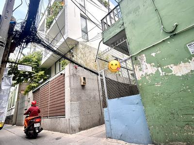 Bán căn góc 2 mt- cách 10m ra đ.xe tải tôn thất thuyết- ngang lớn 4.5m2- 45m2 chào chỉ 6t- gần đại 3