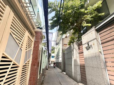 Bán căn góc 2 mt- cách 10m ra đ.xe tải tôn thất thuyết- ngang lớn 4.5m2- 45m2 chào chỉ 6t- gần đại 4