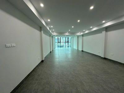 Bán nhà mặt phố nguyễn văn cừ, long biên 192m2 mt7.6m 59.9 tỷ vỉ hè kinh doanh 1