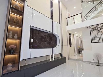 Nhà mới 5 tầng hẻm vip đường âu dương lân p2q8 cũ p. chánh hưng . giá 8,3 tỷ tl 2