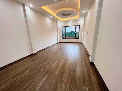 Bán đất mặt ngõ 268 ngọc thụy, long biên ô tô tránh vỉ hè 105m2...