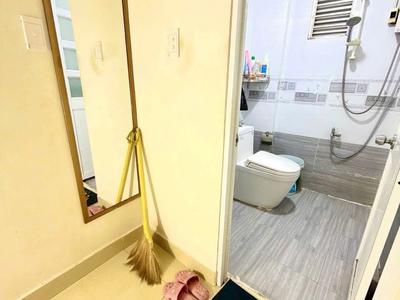 Nhà cách mạng tháng tám, 3 lầu-hẻm xe hơi- giá chỉ 4 tỷ nhỉnh 3