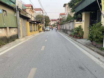 Bán đất mặt đường Ngọc Động 62,9m2, mặt tiền 4,1m, kinh doanh tốt, sát Vinhomes Ocean Park 2