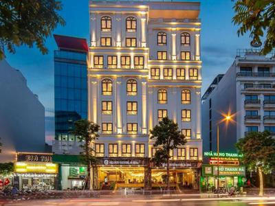 Phân lô Hoàng Quốc Việt Mặt Tiền 9M 115M2 2 Thoáng Trước sau Sát Phố xây building 4