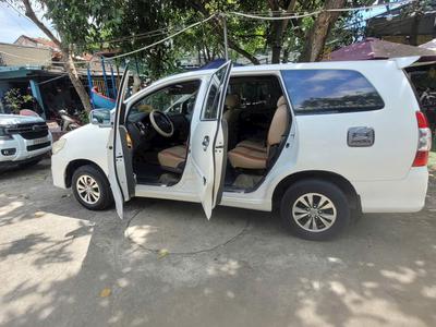 Cần bán  TOYOTA Innova 1