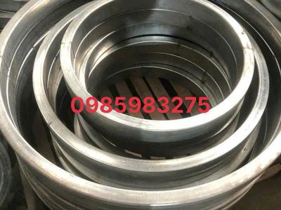 Vòng tròn sắt không móp 2