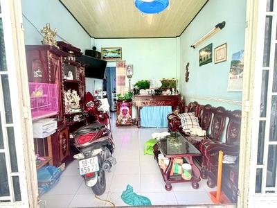 Bán nhà 2 tầng- đ.tôn thất thuyết- dtsd 226m2- gần đ.số xe hoi đậu- lưu thông khánh hội- hoàng 4