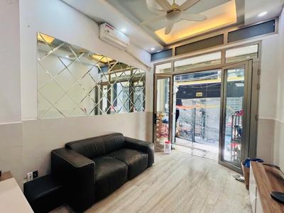 Sát bệnh viện hòa hảo q10 - hẻm thông thương - 4 tầng 5pn mới đẹp - 41m 1
