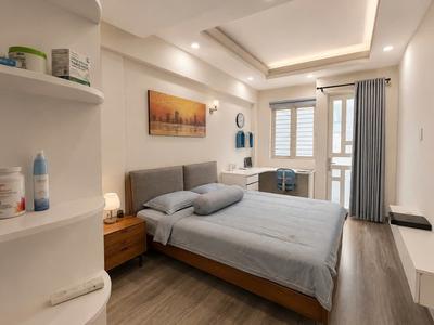 Sát bệnh viện hòa hảo q10 - hẻm thông thương - 4 tầng 5pn mới đẹp - 41m 2