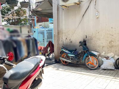 Nhà mới 3 tầng nở hậu 6.5m ngay chợ ba đình p10q8. giá: 5.38 tỷ 4