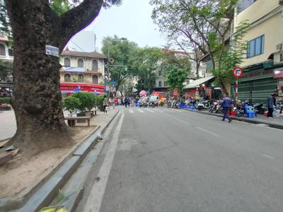 Bán đất mặt phố hàng dầu, view hồ hoàn kiếm 340m2, mt 11m xây khách sạn quá đẳng cấp 0