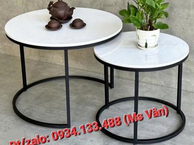 Những mẫu bàn trà nhập khẩu hiện đại cho phòng khách đẹp 10