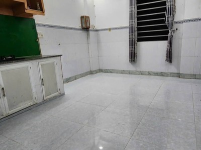 Cho thuê nhà nguyên căn đường P. Tam Bình, P. Tam Phú   2PN 3WC, 45m , sẵn 2 máy lạnh   Giá 7 triệu/ 1