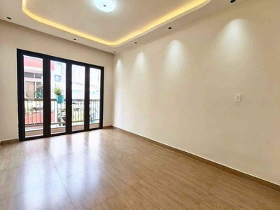 Bán nhà đẹp nguyễn đình chiểu quận 3 3 tầng btct 2pn rộng 8.99 tỷ 4