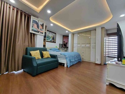 Bán nhà đẹp đường đông hồ - thông lý thường kiệt và lạc long quân - 40m2 - 6.4 tỷ 1