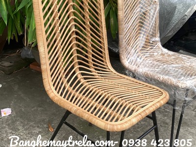 Ghế mây tự nhiên chân sắt 0