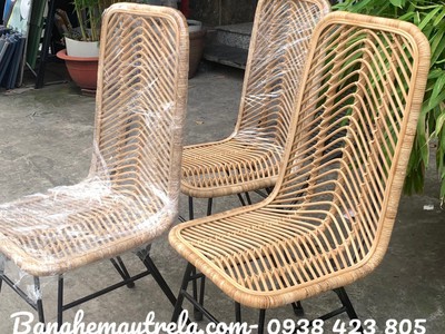 Ghế mây tự nhiên chân sắt 1