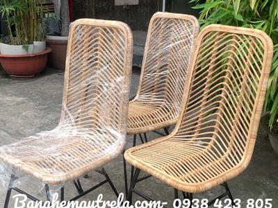 Ghế mây tự nhiên chân sắt 4