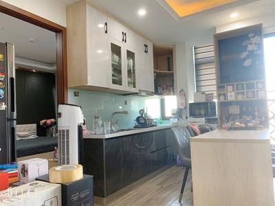 Cho thuê Căn Chung cư mini 1N,1K Full đồ cực VIP, Ngõ rộng View toàn mặt hồ Tây. Chỉ 12tr 7