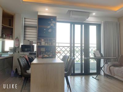 Cho thuê Căn Chung cư mini 1N,1K Full đồ cực VIP, Ngõ rộng View toàn mặt hồ Tây. Chỉ 12tr 10