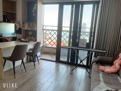 Cho thuê Căn Chung cư mini 1N,1K Full đồ cực VIP, Ngõ rộng View toàn mặt hồ Tây. Chỉ 12tr 11