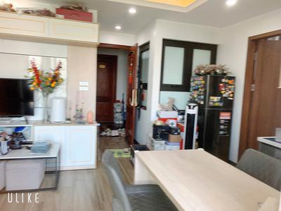 Cho thuê Căn Chung cư mini 1N,1K Full đồ cực VIP, Ngõ rộng View toàn mặt hồ Tây. Chỉ 12tr 14