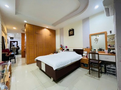 Bán Gấp Nhà Mặt Tiên Kinh Doanh Đường Ba Gia Ngay Chợ Vải Tân Bình 3