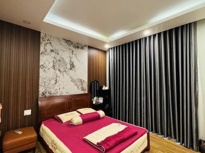 Bán nhà mặt tiền kênh nước đen - gần lê thúc hoạch, 10x8m, 4 tầng - 5pn, hạ 12,5 tỷ. 2