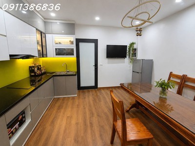 Mặt phố kinh doanh sầm uất yên hòa, cầu giấy 65m 7t thang máy, 32 tỷ thiện chí bán 0