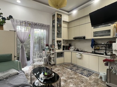 Bán nhà 3 tầng đường 160, phường tăng nhơn phú a, q9, thủ đức, tp hcm. dt 54m2, sổ hồng riêng. giá 1