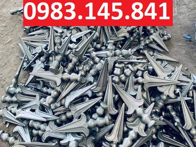 Mác gang trang trí cho cổng sắt mỹ thuật 0