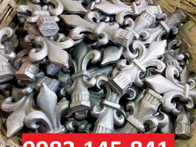 Mác gang trang trí cho cổng sắt mỹ thuật 2