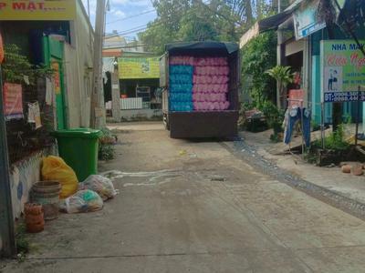 Cần bán 59m2 4,6x13 đất thổ cư hẻm xe hơi gần trung tâm huyện 1
