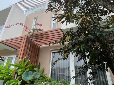 Biệt thự 3 mặt tiền view hồ 3 tầng - 120m2 - shr khu đô thị dragon village 1