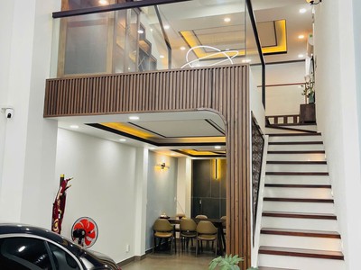 Giảm ngay 300 triệu nhà đẹp gò vấp ô tô ngủ trong nhà giá mới 9,5 tỷ 2