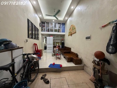 Bán nhà ngõ đức giang 37m mặt tiền 3m 2 tầng giá 6,6 tỷ 2