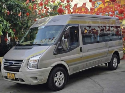 Ford Transit 2018 16 Chỗ Giá 370 Triệu 3