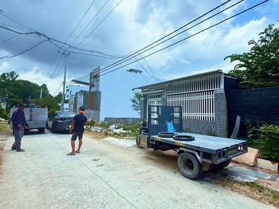 Bán đất mặt tiền đường Hòn Thơm   Xuân Ngọc, phường Tây Nha Trang 2,350 tỷ 2