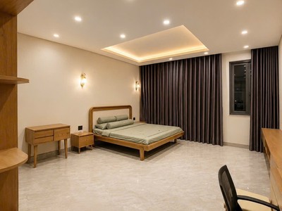 Tọa lạc kề bàu cát tân bình - hxh thang máy - ngang 5.5m - 5 tầng btct - 128m 1