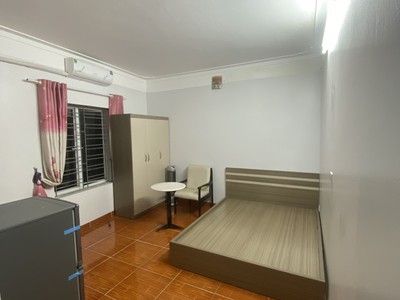 Cho thuê Căn hộ dịch vụ - Căn CCMN Full đồ mới tại ngõ 116 Phan Kế Bính, Ba Đình. Chỉ 4tr 3