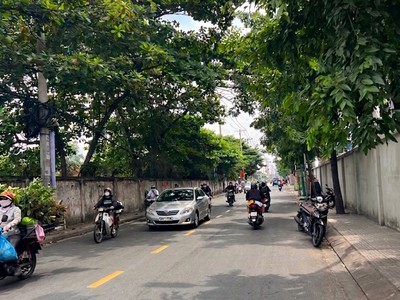 Kh102 m.tiền kd sát sân golf tân sơn nhất - 12.x tỷ 0