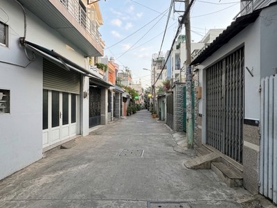 Dd105 sát co.opmart phan văn hớn, nhà 179m2 6.5x26.5m nhỉnh 12.x tỷ 0