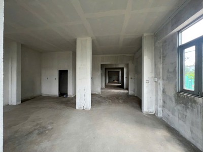 Tòa CHDV mới xây phần thô đường Võ Thị Thừa ,P.An Phú Đông - TPHCM   DT : 332m   10m x 33m .Giá 12,8 2