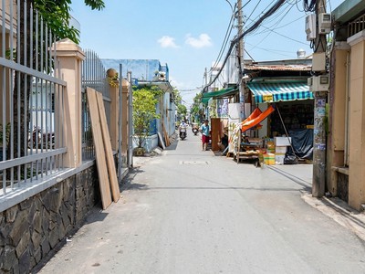 H5885   bán nhà hẻm ôtô 4.5m thông sát chợ xóm mới gò vấp - 4.x tỷ 0