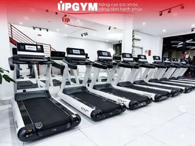 UP GYM - phòng gym có PT giá rẻ với không gian tập luyện hiện đại 0