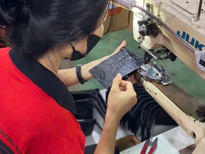 Xưởng Sản Xuất Ví Da Thật Cho Thương Hiệu 9