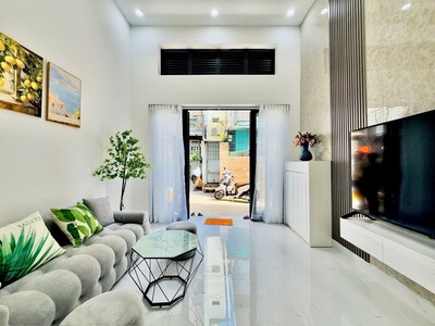 Nhỉnh 6 tỷ hẻm 4m, 3pn, 40m ra mặt tiền nguyễn trong tuyển 2