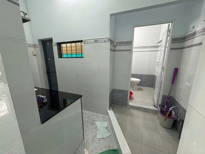 Nhà cho thuê Hẻm TÔ NGỌC VÂN, P. LINH ĐÔNG 70M , 2PN 1WC Giá 8tr/tháng 4