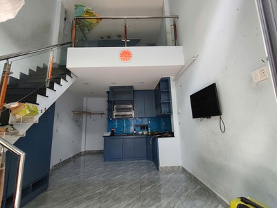 Cho thuê nhà đường số 7, P. Linh Trung 40m , SD 90m - 2pn1wc , có nội thất Giá 8tr/tháng 2